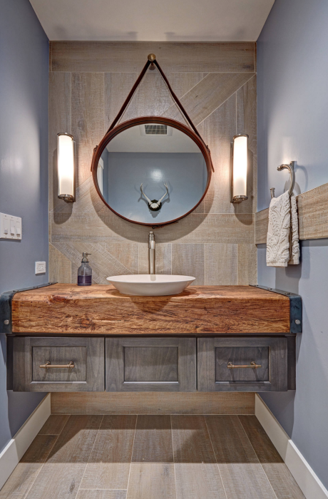 Choosing Wood Look Porcelain Tiles As A New Option For Bathroom
